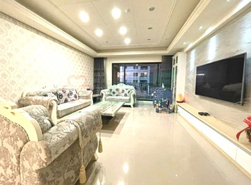 聚合發榮耀雙車裝潢戶｜台中市西屯區市政北七路