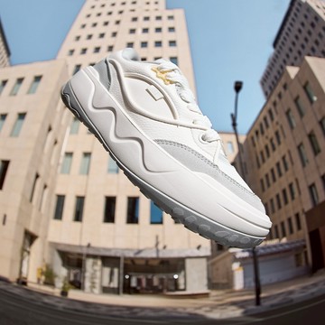 361度短麵包運動鞋男士休閒鞋厚底低幫百搭 672616611