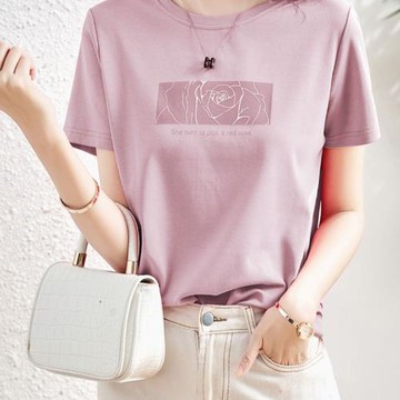 【LANNI 藍尼】★玫瑰圖騰休閒上衣(女上衣/百搭/T恤)