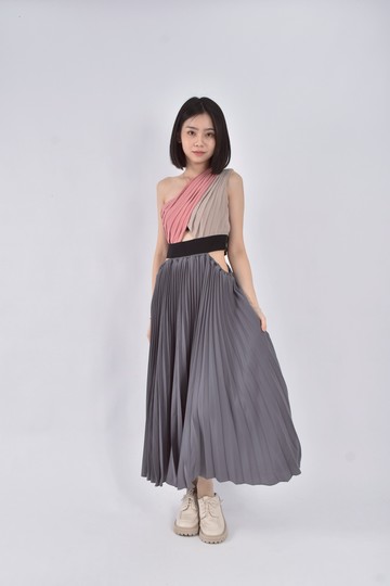 (S) 【簡立喆私服】three floor無袖百褶灰色訂製禮服洋裝