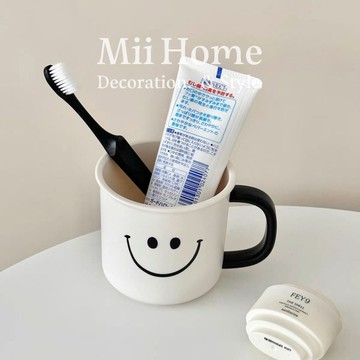 【Mii厝邊】台灣現貨 韓系ins漱口杯 牙刷架 素色漱口杯 日式居家洗漱杯 軟性塑料 情侶牙刷杯 刷牙杯 洗漱杯牙刷