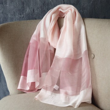 桑蠶絲絲巾女士 新款漸變色蓬松真絲紗巾長款圍巾披肩兩用長巾潮1入