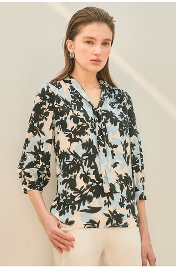 雪紡數位印花上衣