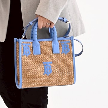 BURBERRY 8066172 Freya 電繡LOGO手提斜背兩用包.藍邊