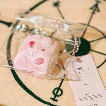 草莓牛奶方塊酥丨粉色系手作捏捏慢回彈玩具丨彌雅原創設計