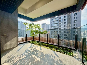 9527美術館核心｜景觀3+1房｜稀有三面採光平車｜高雄市鼓山區美術南三路