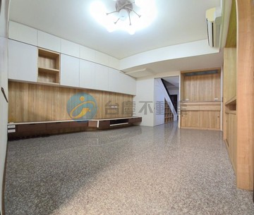 第一科大【花町墅】六大房｜傳統格局車墅｜高雄市楠梓區寶溪北街