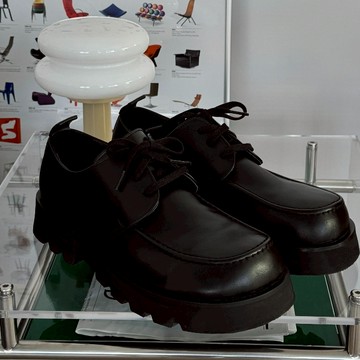 VOYEZ｜🇰🇷+4cm霧面厚底方頭德比鞋｜韓系修飾腿型・增高有型