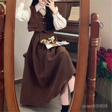 台灣出貨 大碼女裝 胖妹妹長裙 春秋款長裙 大碼連衣裙 學院風假兩件拚接燈芯絨連衣裙女秋冬大碼法式複古氣質顯瘦長裙子