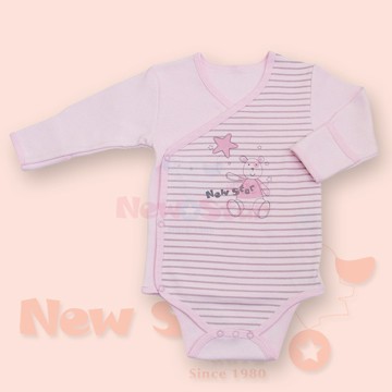 嬰兒連身服（厚、長袖短褲、護手反摺、全釦）