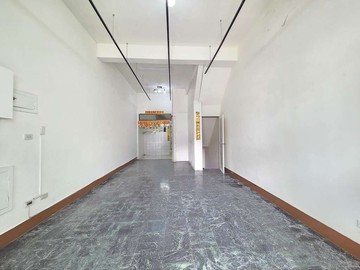 鼎中+文藻商圈正四樓騎樓式有市金店面｜高雄市三民區鼎強街
