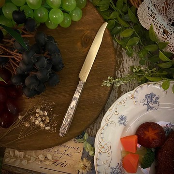 19 世紀末法國 Belle Époque 路易十六復興風格純銀柄鍍金甜點刀