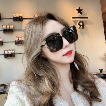 2021新款墨鏡 附贈眼鏡盒 網紅抖音同款 大框方框太陽眼鏡 72728
