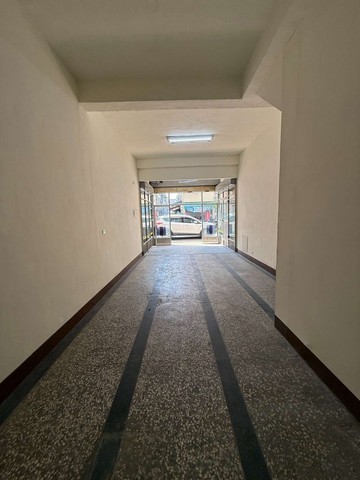 五甲家樂福漂亮黃金店面騎樓透天｜高雄市鳳山區林森路