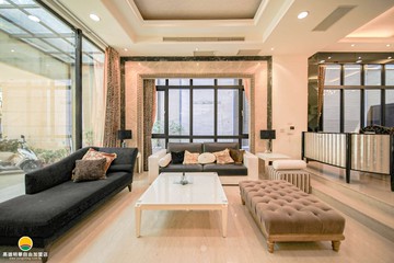 美術館A級併排雙平車花園電梯豪墅｜高雄市鼓山區美術南三路