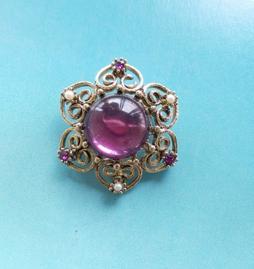 Vintage Jewelry 西洋古董飾品 優雅古典 花形 小巧 別針