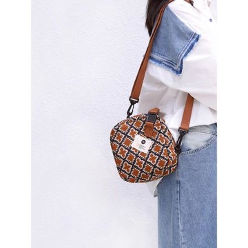 三色補丁菱格骰子包女2025新款秋冬民族風燈芯絨斜挎包格子單肩包