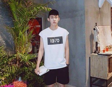 韓國 復古 1970年代 背心 簡約百搭 好穿 寬肩背心 消肩背心 蝙蝠男裝 正品