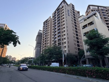 中山醫孩子王朝南無敵視野四房平車豪宅｜台中市南區復興北路