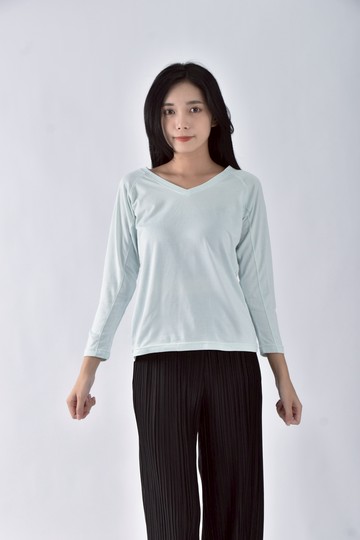 (M) v領湖水綠色長袖上衣