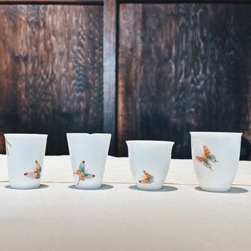 自慢監製 不言美器 玉瓷 釉中彩 蝴蝶 執香杯 鈴香杯 聞香杯