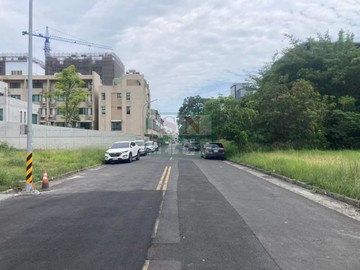 大員皇冠酒店旁面公園三角窗建地｜台南市安平區海興段