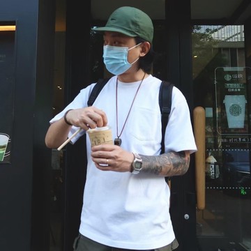 AMERO 男女裝 圓領短袖T恤 素面 口袋 情侶裝
