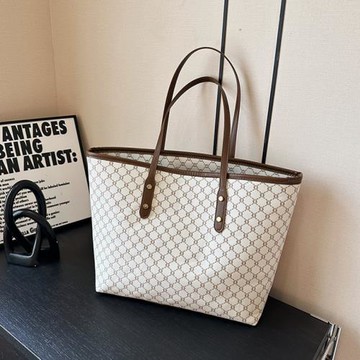 高級感大容量包包女2024秋冬新款潮托特包百搭通勤質感手提單肩