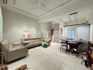 宜市近轉運站輕齡5米大面寬透天｜宜蘭縣宜蘭市陽明六路