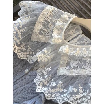 秋冬雙層大翻領清純拼接內搭鉤花