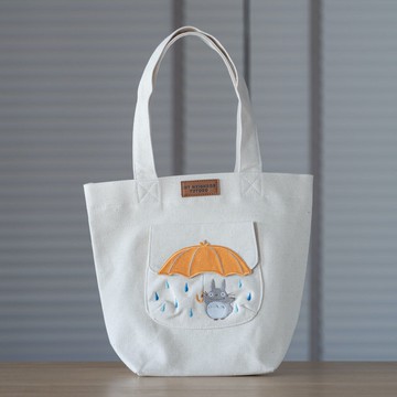 真愛日本 宮崎駿 吉卜力 龍貓大雨傘橘 刺繡手提袋 帆布提袋 手提袋 提袋 手提包 補習袋 外出包 帆布袋