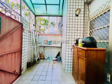 北區近台體大及一中商圈|宜三代同堂透天｜台中市北區雙十路二段