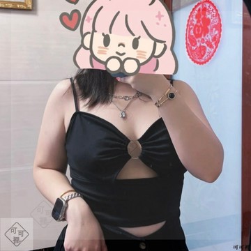 可可裡🎇大碼微胖mm夏季歐美街頭辣妹新款顯瘦鏤空爆乳性感短款修身吊帶女