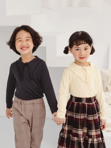 2.7度 Water+水感造型領高彈力發熱衣