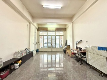急售大降價大里德芳中興雙車600萬精裝臨路透店｜台中市大里區環中東路六段