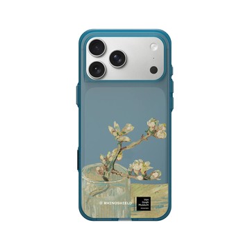 iPhone 17 Pro Max Clear (相機按鈕) 夜幕藍 - Van Gogh Museum - 玻璃杯中盛開的杏花
