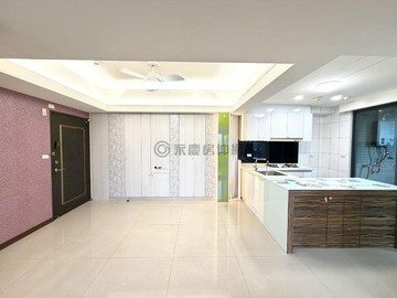 興大康橋大買家｜興大之星｜輕屋齡美兩房附休旅車位｜台中市大里區大明路