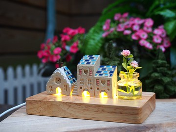 手繪地中海小屋6件組/(3棟小屋+1小樓梯+1玻璃瓶/花+1木座燈)