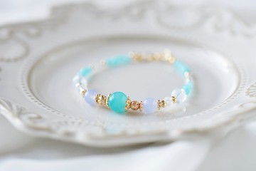 冰果。天河石 藍紋瑪瑙 海藍寶 蛋白石 14K包金 水晶/天然石手鍊