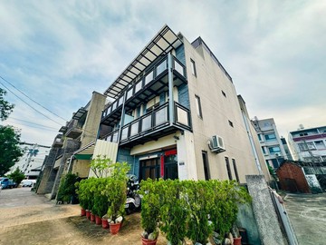 【霧峰亞大｜邊間三面採光質感別墅】｜台中市霧峰區丁台路