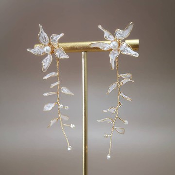 遇見 | 耳針耳夾 | 手作婚禮樹脂水晶花飾品