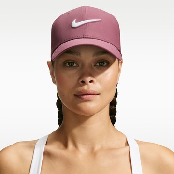 Nike Dri-FIT Club Structured Swoosh Cap