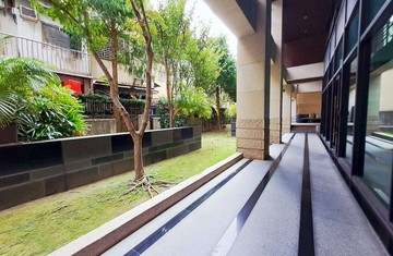 逢甲商圈~一房一廳+車位｜台中市西屯區西屯路二段