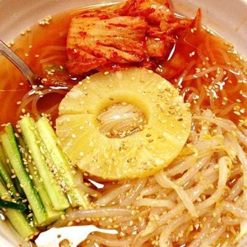 盛岡冷麺2食分×2袋(トトリフーズ キャベツキムチ入り)トトリ特製ダレ 生冷麺 キムチセット 韓国冷麺とは違う美味しさ 元祖きゃべつきむち