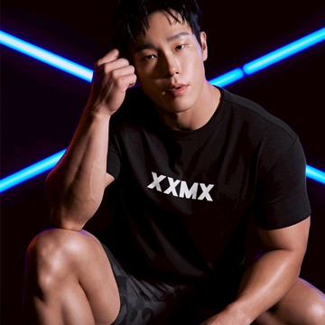 【XMMST01H2】尹誠彬同款 Muscle Fit Dual 輕量健身短袖上衣 黑色 Black 블랙