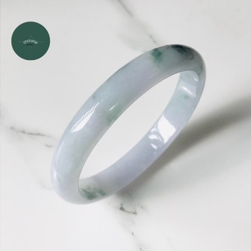 翡翠手鐲  稀有  緬甸a貨　53.4×46.5mm 貴妃　飄花