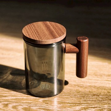 木笙玩物杯。鈍濾水杯