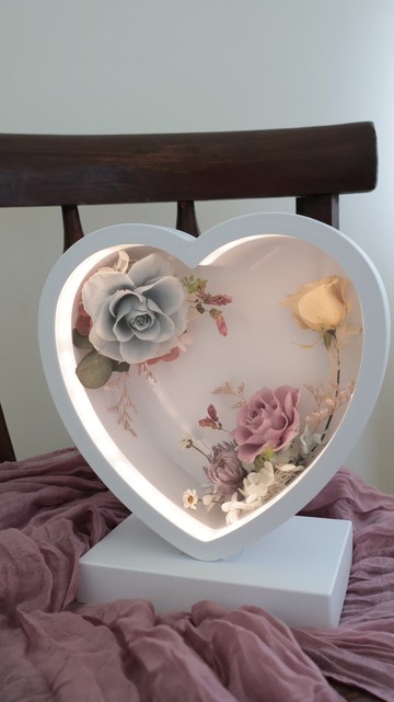 心型永生花觸控式檯燈