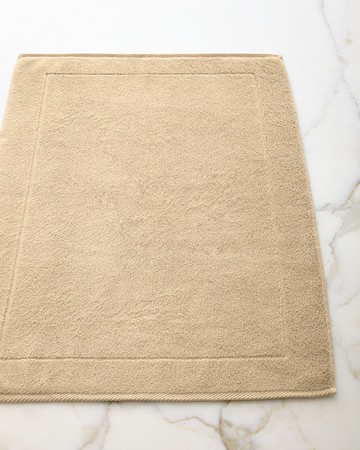 Marcus Collection Luxury Tub Mat