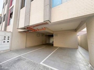 南科、安定｜邊間電梯12套房｜間間陽台｜優質收租｜台南市安定區許中營